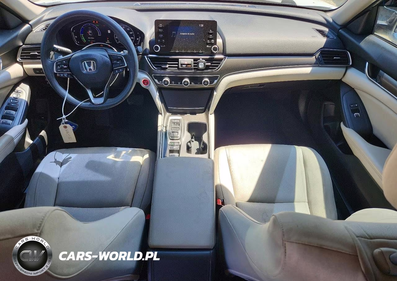 2018 Honda Accord Hybrid VIN:1HGCV3F13JA010437 - 8
