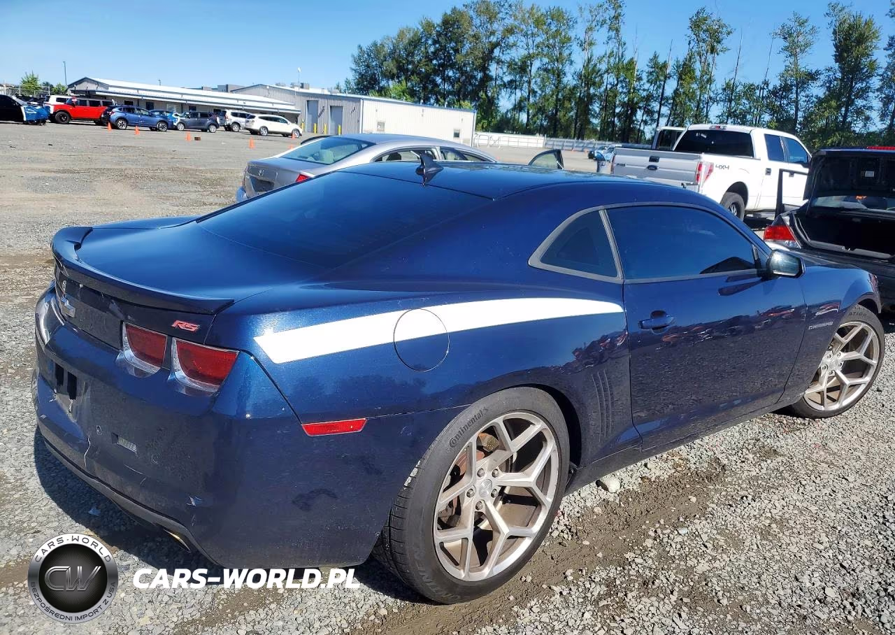 2011 Chevrolet Camaro Lt VIN:2G1FC1EDXB9170032 - 3