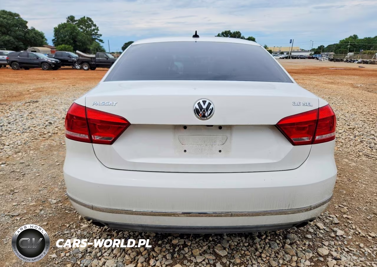 2013 Volkswagen Passat Sel VIN:1VWCM7A3XDC067855 - 6