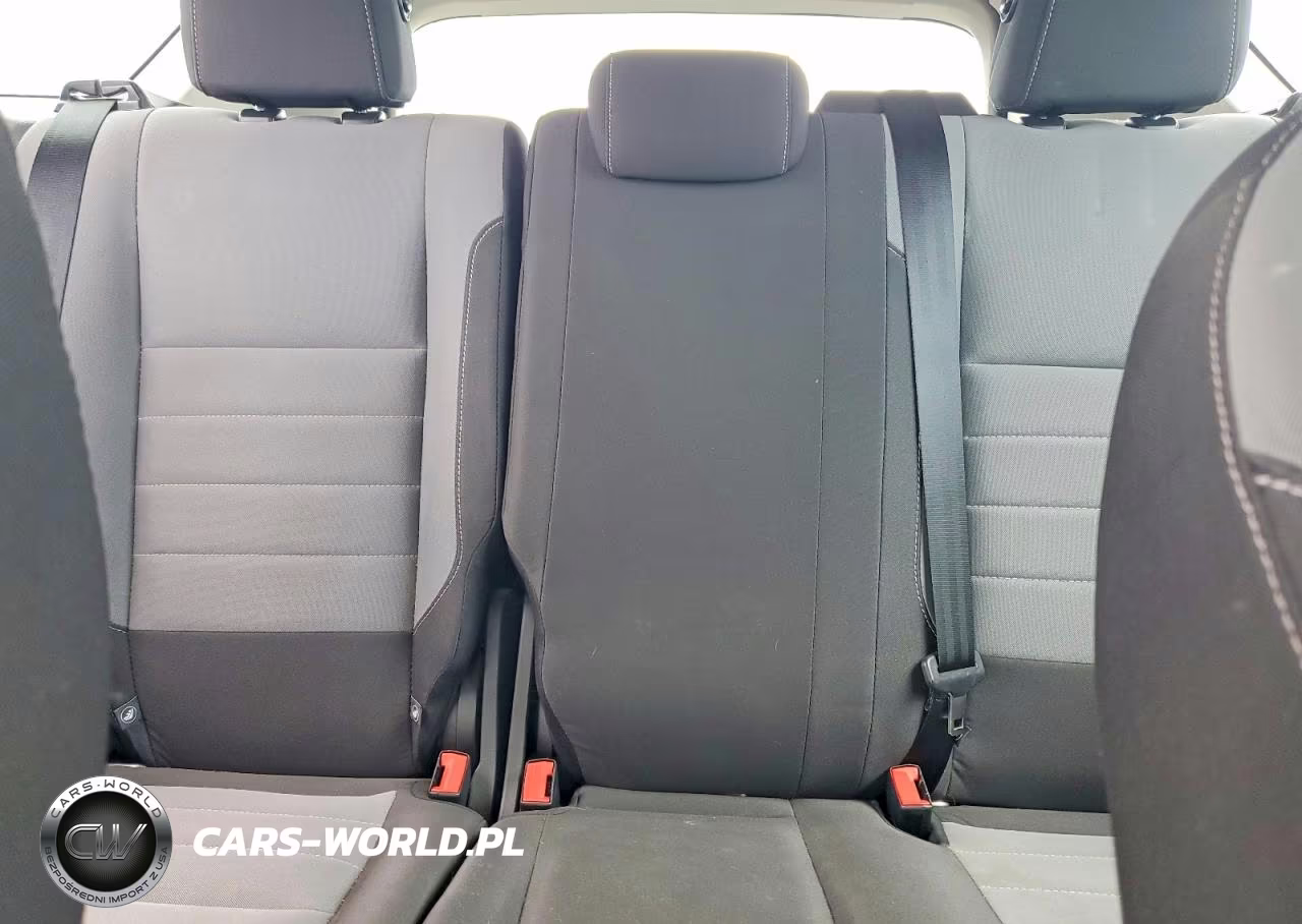 2018 Ford Escape S VIN:1FMCU0F76JUA33712 - 10