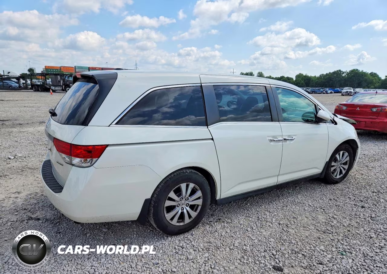 2016 Honda Odyssey Se VIN:5FNRL5H33GB046699 - 3