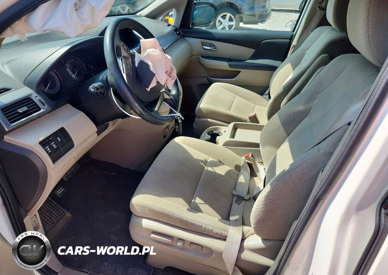 2016 Honda Odyssey Se VIN:5FNRL5H33GB046699 - 7