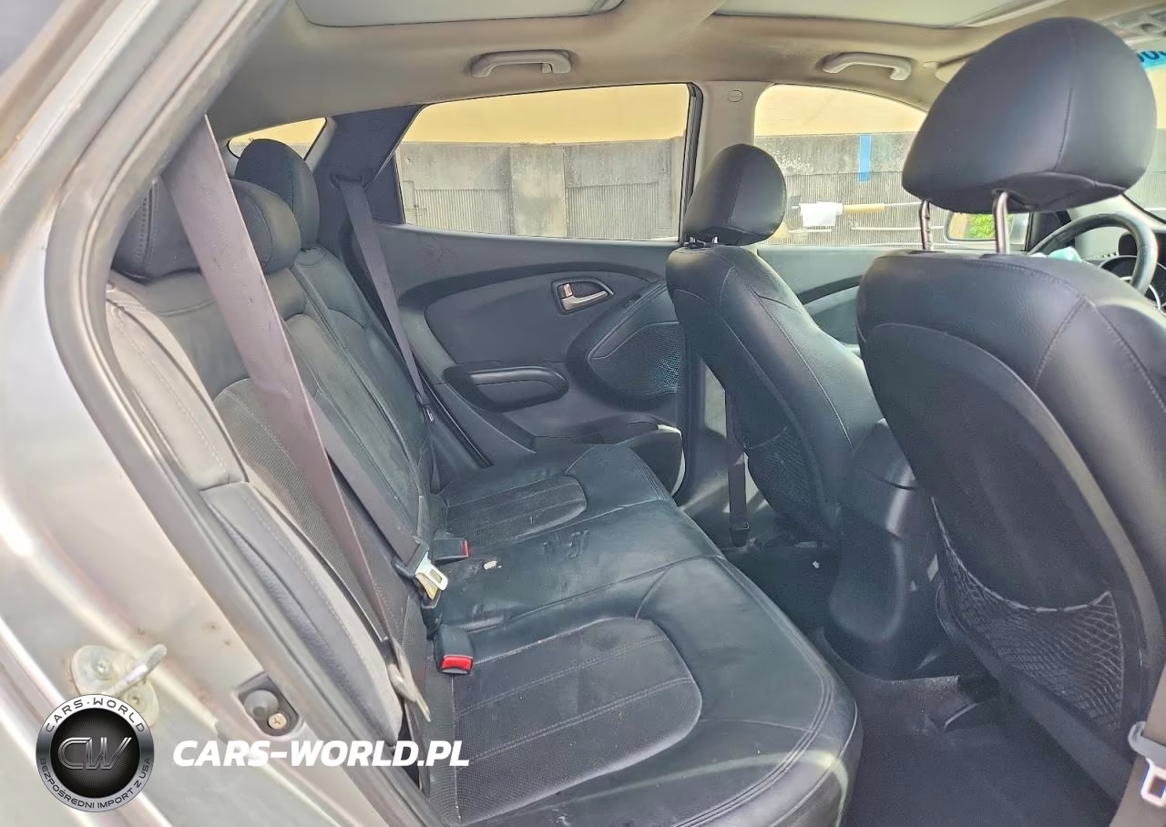 2010 Hyundai Tucson Limited VIN:KM8JU3AC4AU020356 - 10