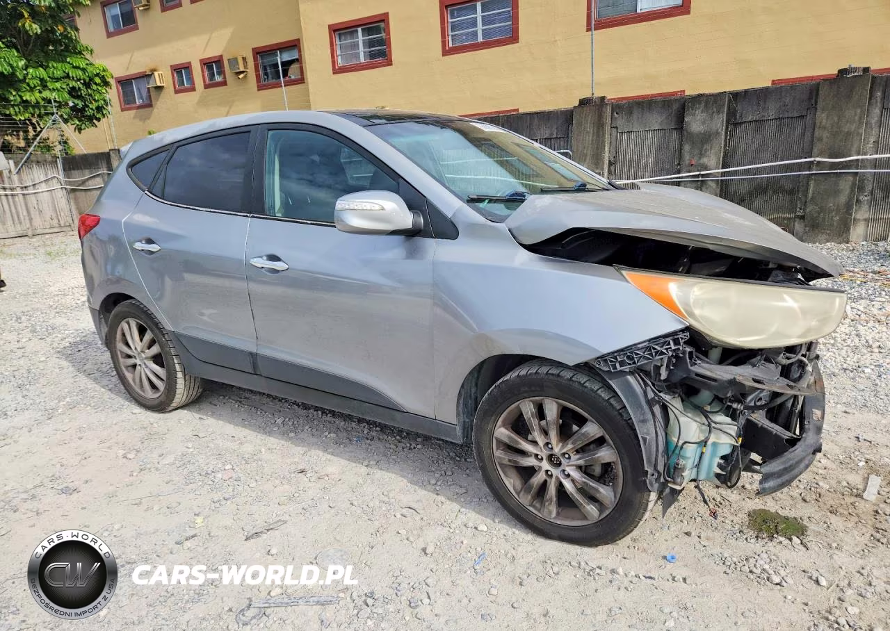 2010 Hyundai Tucson Limited VIN:KM8JU3AC4AU020356 - 4