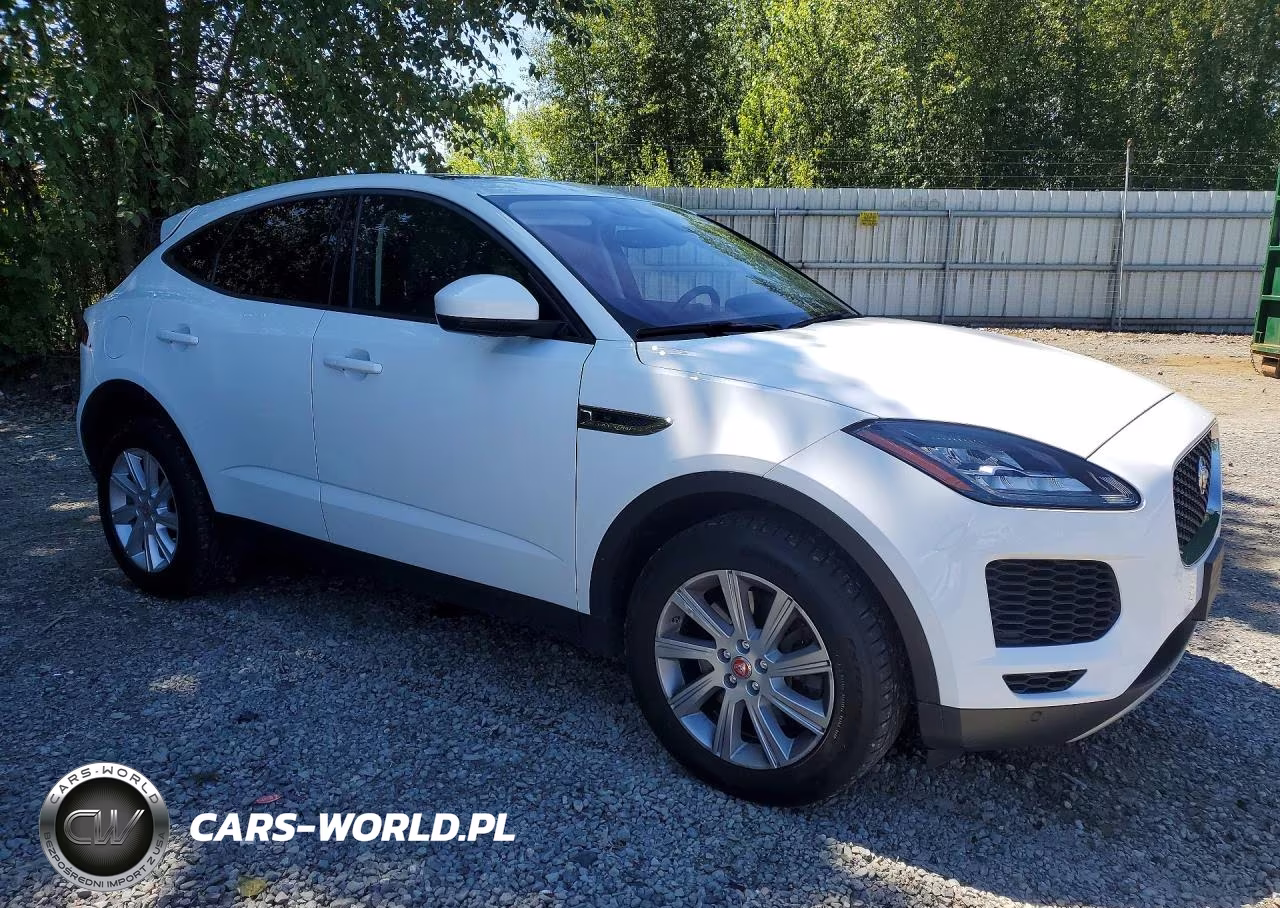 2019 Jaguar E-Pace S VIN:SADFJ2FX3K1Z46893 - 4