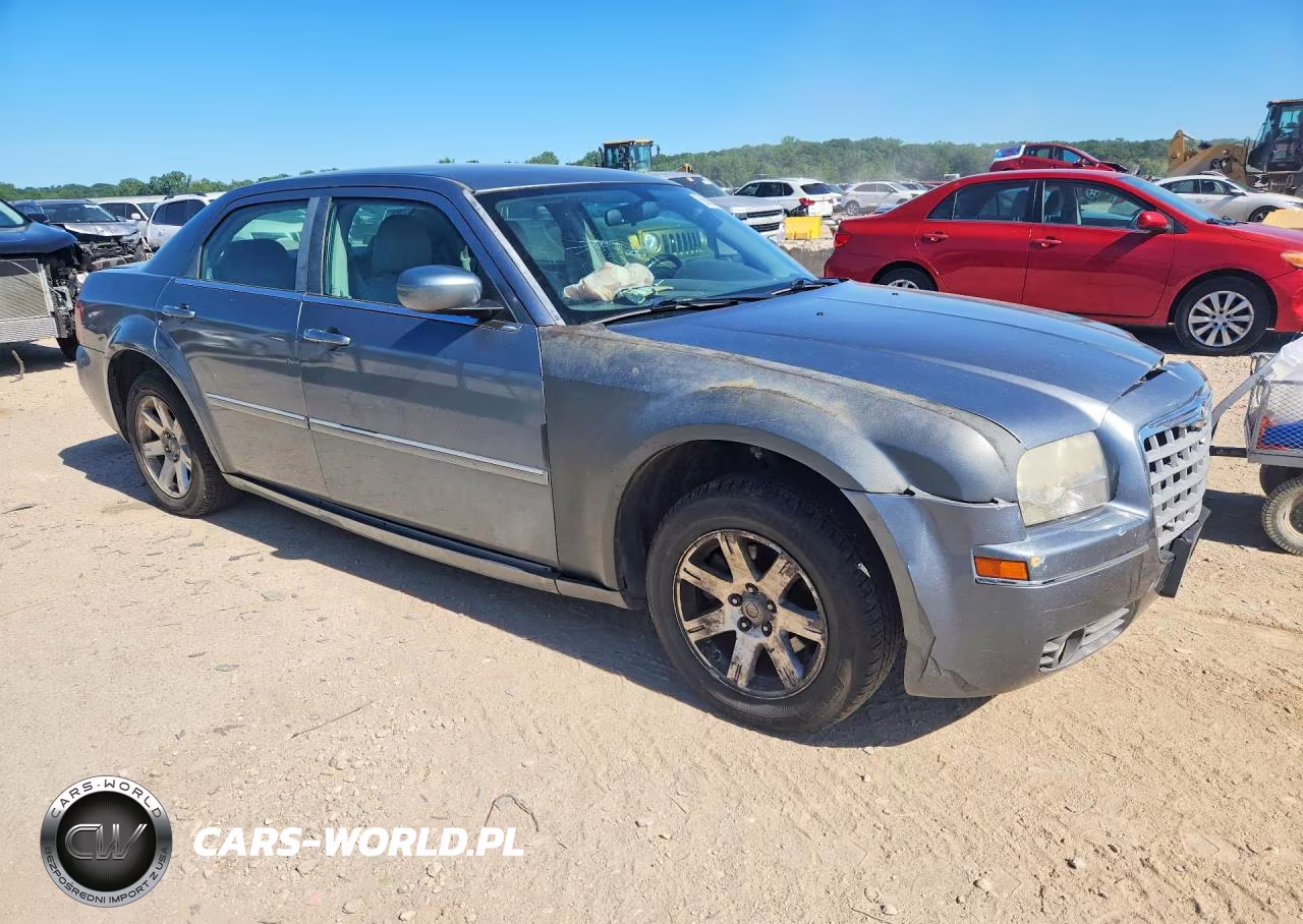 2006 Chrysler 300 Touring VIN:2C3KA53G46H525762 - 4