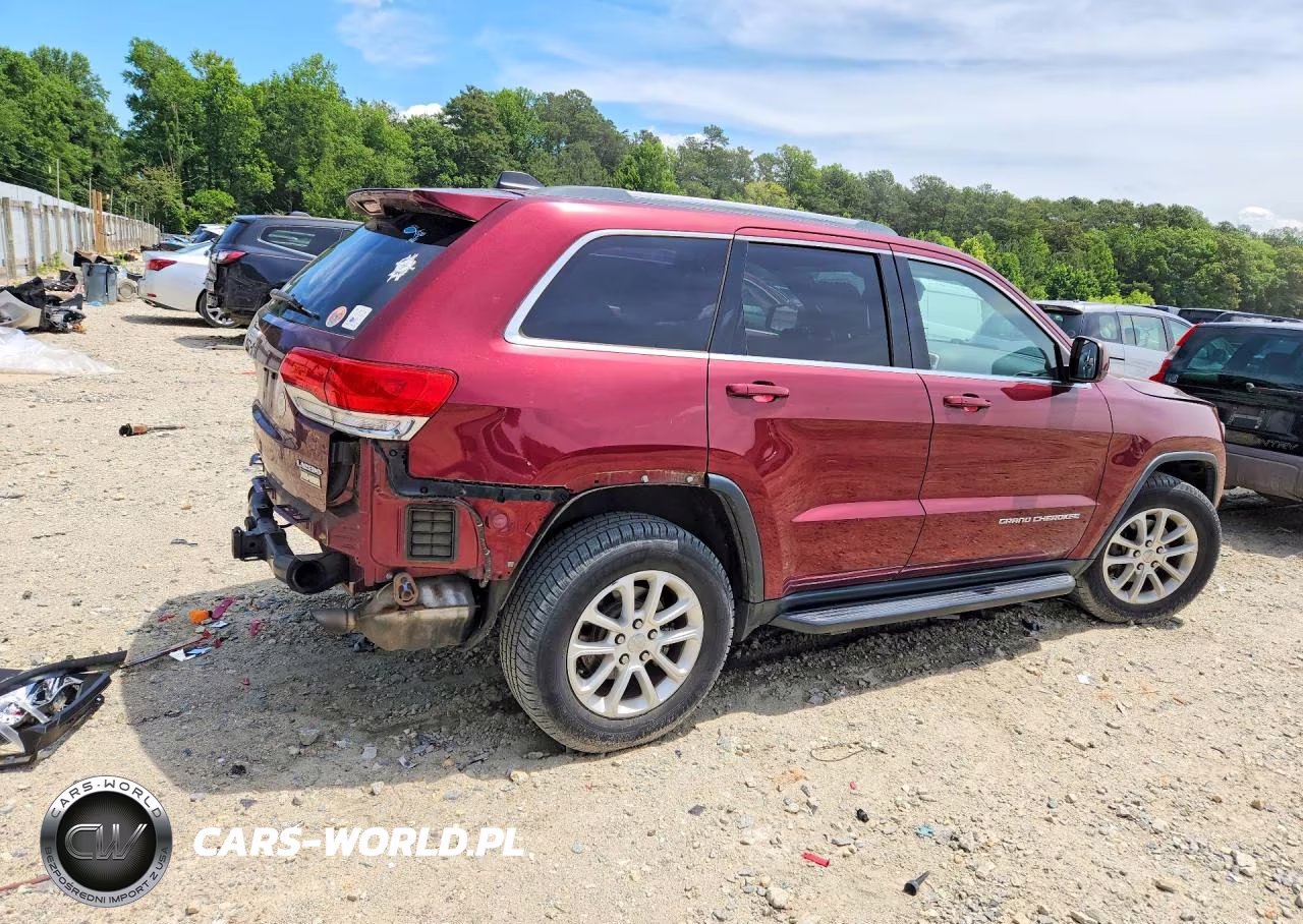 2016 Jeep Grand Cherokee Laredo VIN:1C4RJFAG8GC344316 - 3