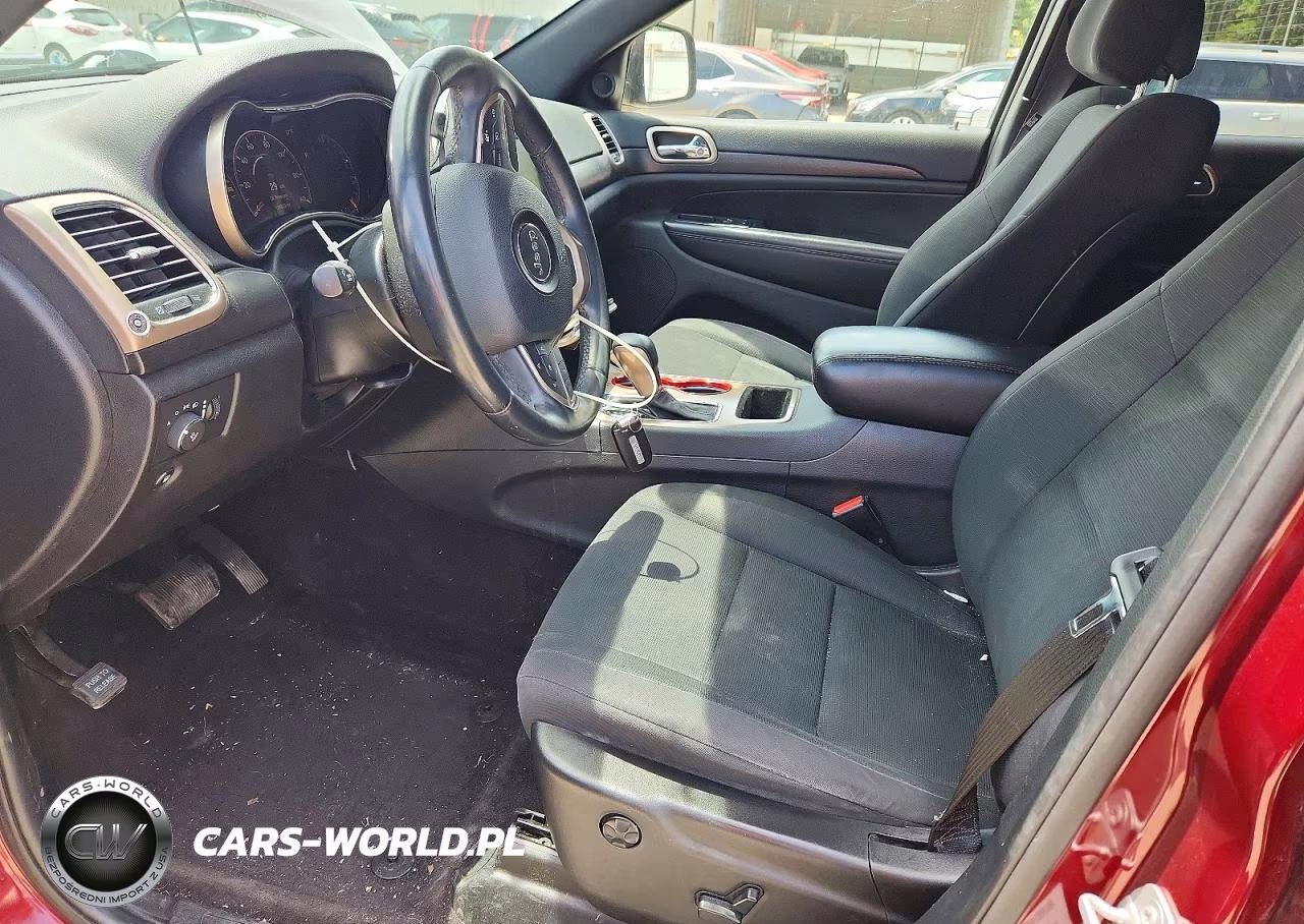 2016 Jeep Grand Cherokee Laredo VIN:1C4RJFAG8GC344316 - 7