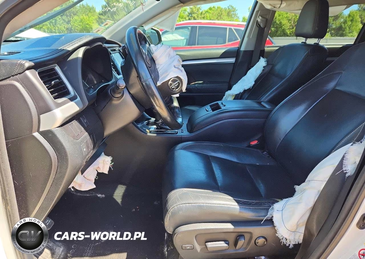 2015 Toyota Highlander Xle VIN:5TDJKRFH0FS115011 - 7