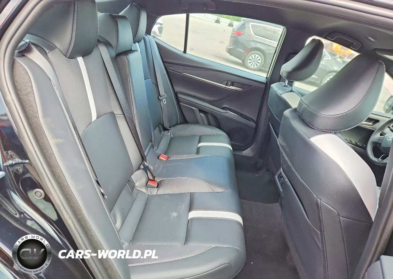 2026 Toyota Camry Se VIN:4T1DAACK8TU712301 - 10