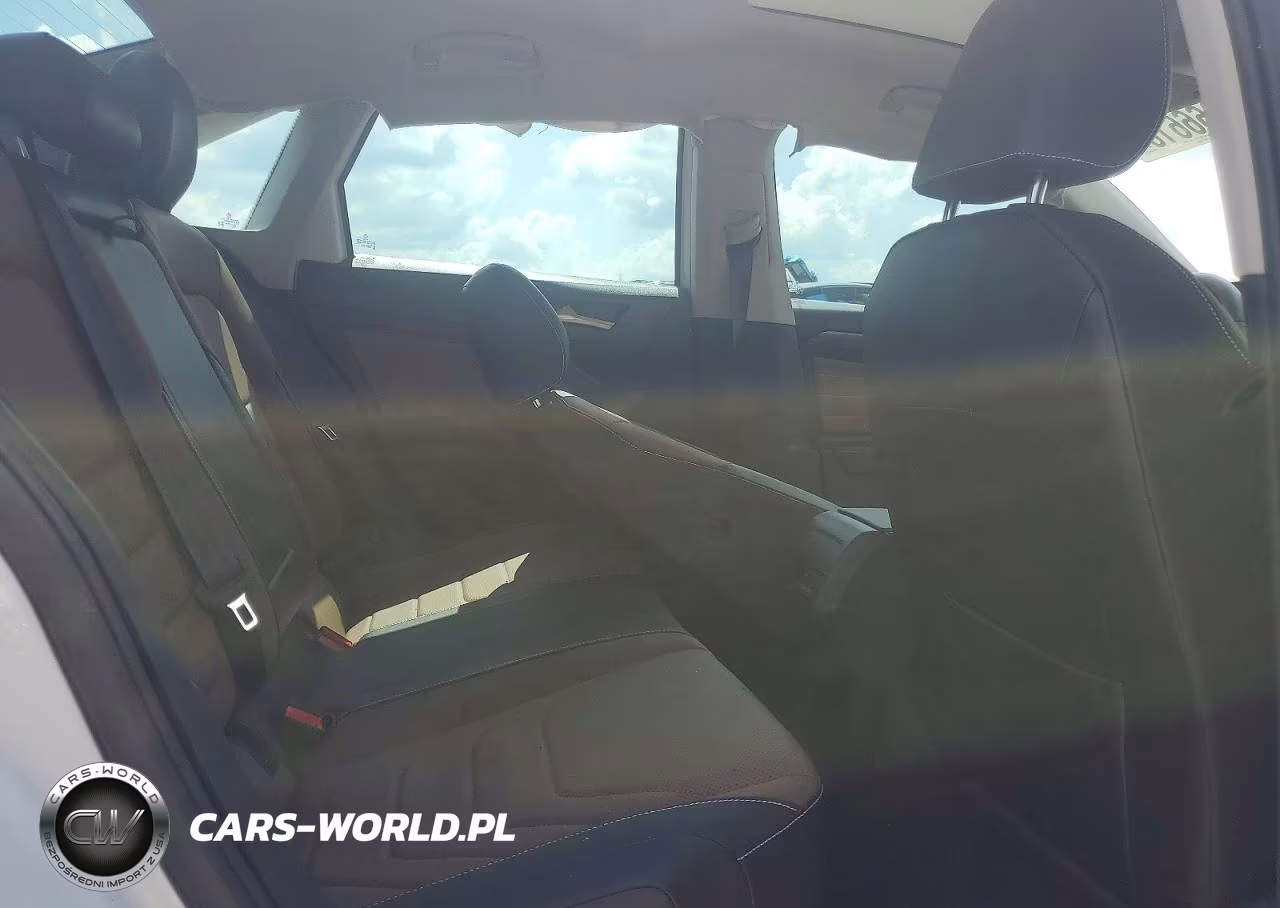 2026 Volkswagen Jetta Sel VIN:3VWGW7BU5TM020880 - 10