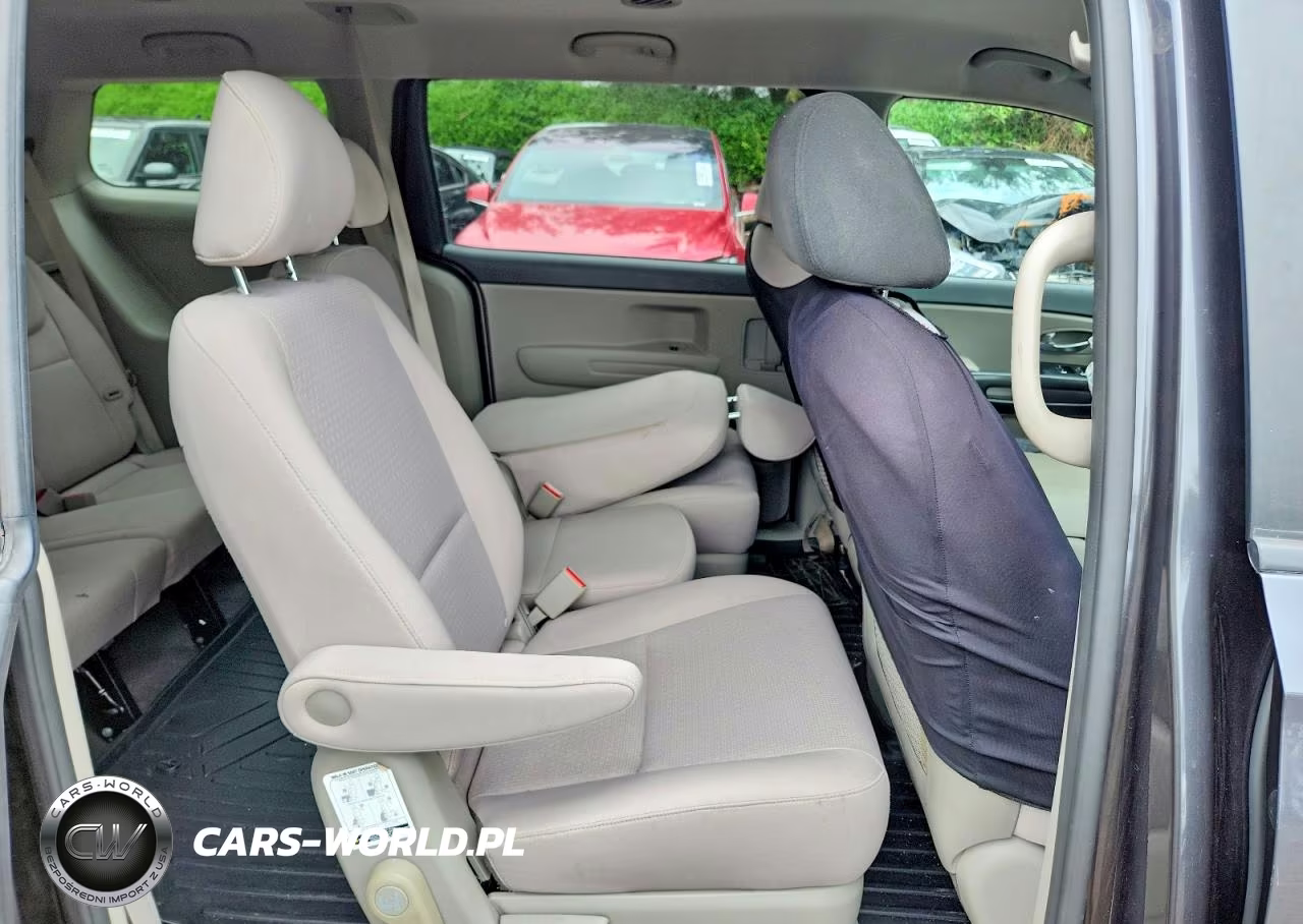 2016 Kia Sedona Lx VIN:KNDMB5C13G6100789 - 11