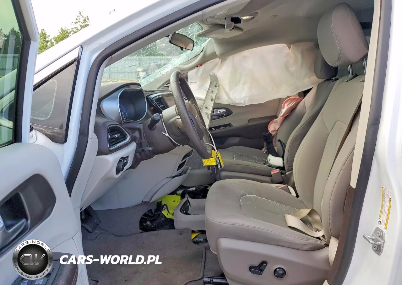 2020 Chrysler Voyager Lx VIN:2C4RC1CG4LR131276 - 7