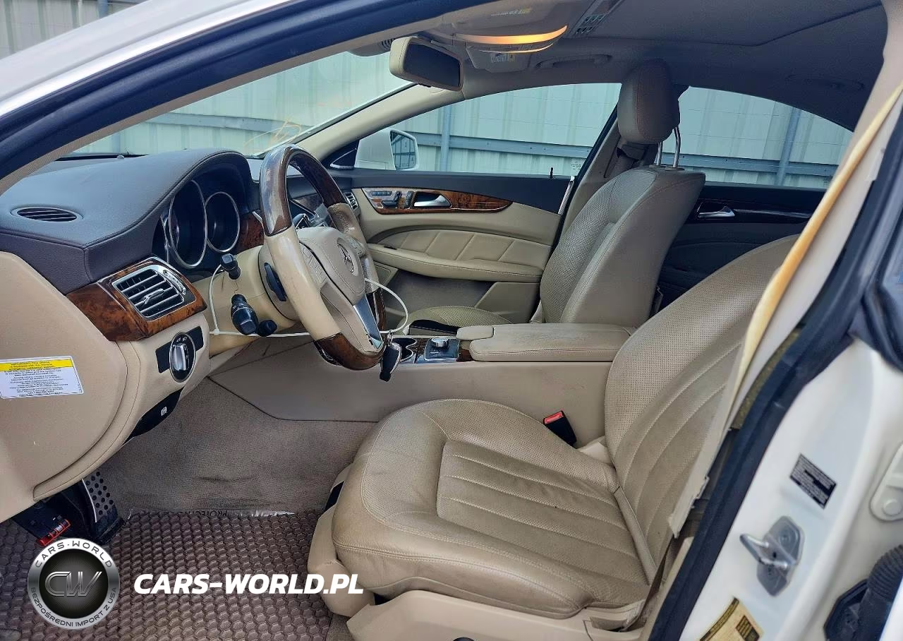 2012 Mercedes-Benz Cls 550 VIN:WDDLJ7DB6CA037170 - 7