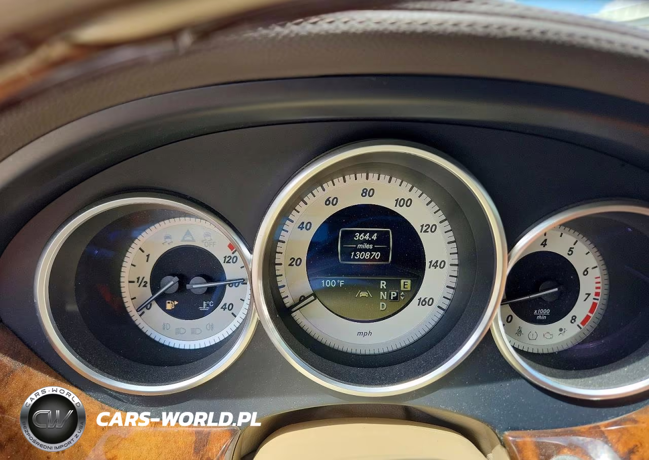 2012 Mercedes-Benz Cls 550 VIN:WDDLJ7DB6CA037170 - 9