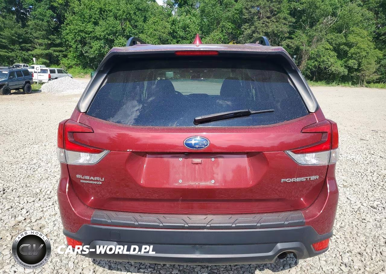 2022 Subaru Forester Premium VIN:JF2SKAECXNH420967 - 6