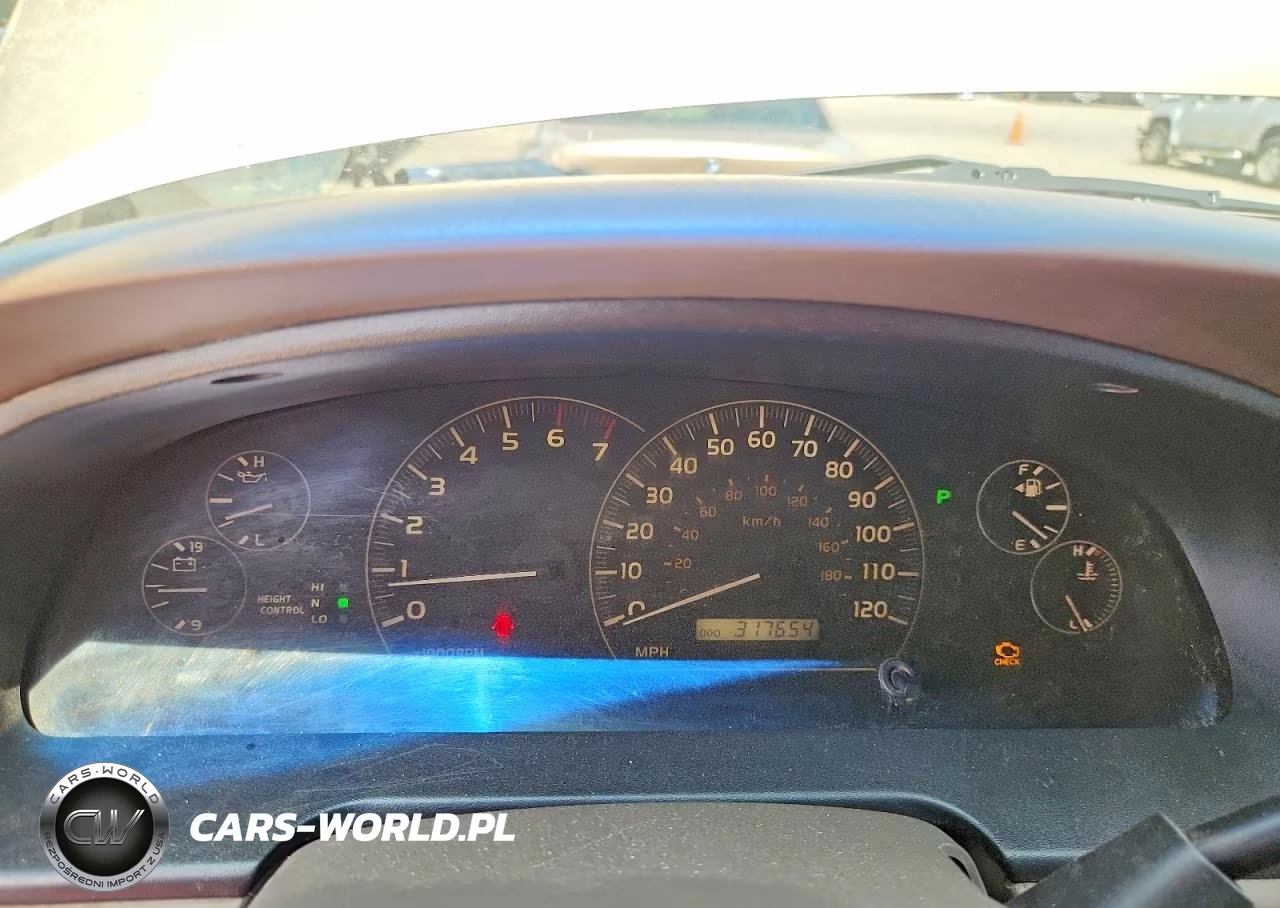 2005 Toyota Sequoia Limited VIN:5TDZT38A85S245307 - 9