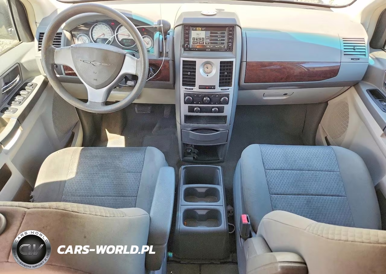 2010 Chrysler Town & Country Lx VIN:2A4RR4DE1AR137850 - 8