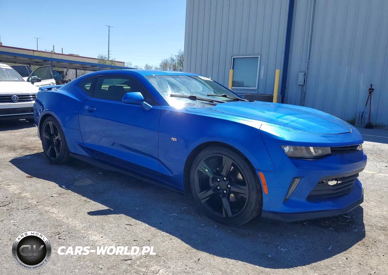 2018 Chevrolet Camaro Lt VIN:1G1FC1RX1J0183037 - 4