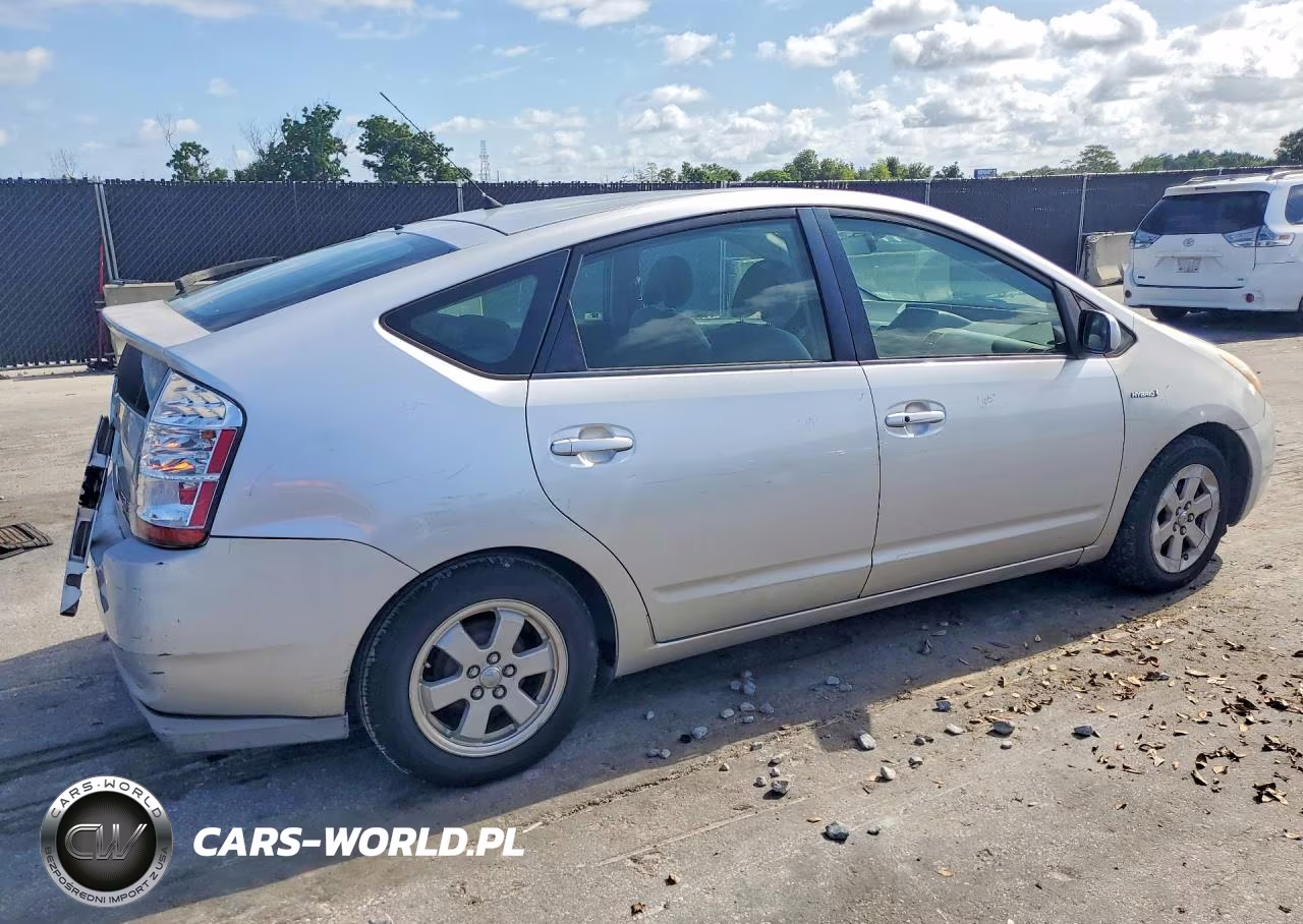 2009 Toyota Prius Base VIN:JTDKB20U597822704 - 3