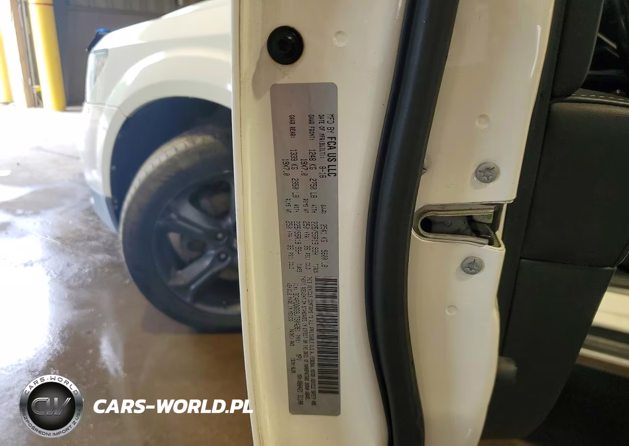 2018 Dodge Journey Crossroad VIN:3C4PDDGG8JT504281 - 13
