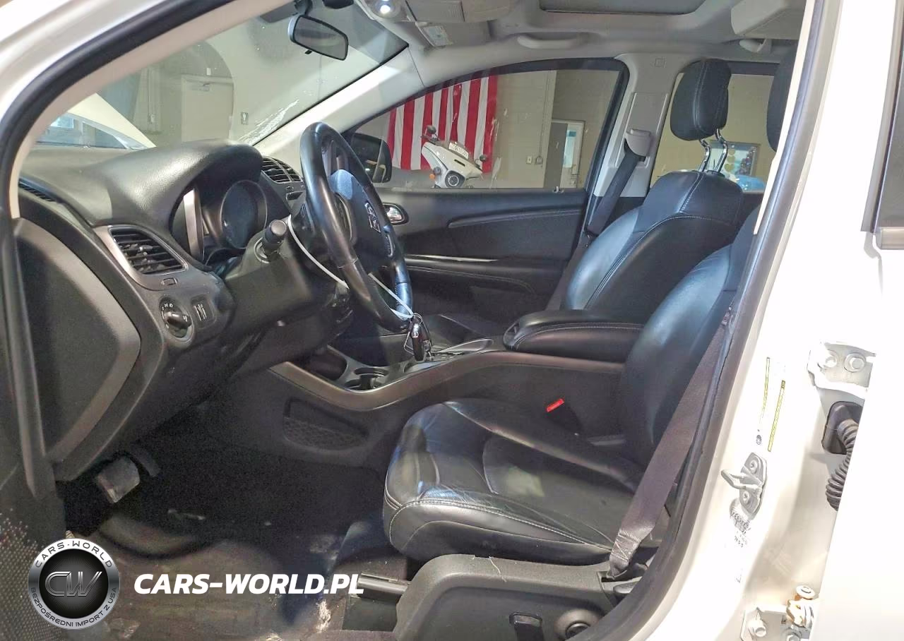 2018 Dodge Journey Crossroad VIN:3C4PDDGG8JT504281 - 7