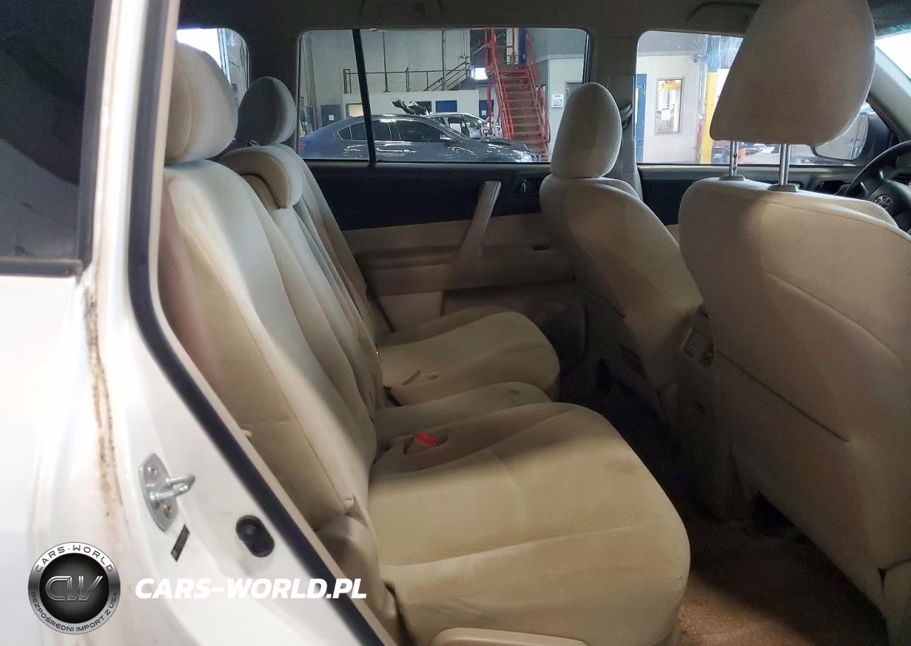 2010 Toyota Highlander Base VIN:5TDZA3EH0AS001779 - 11