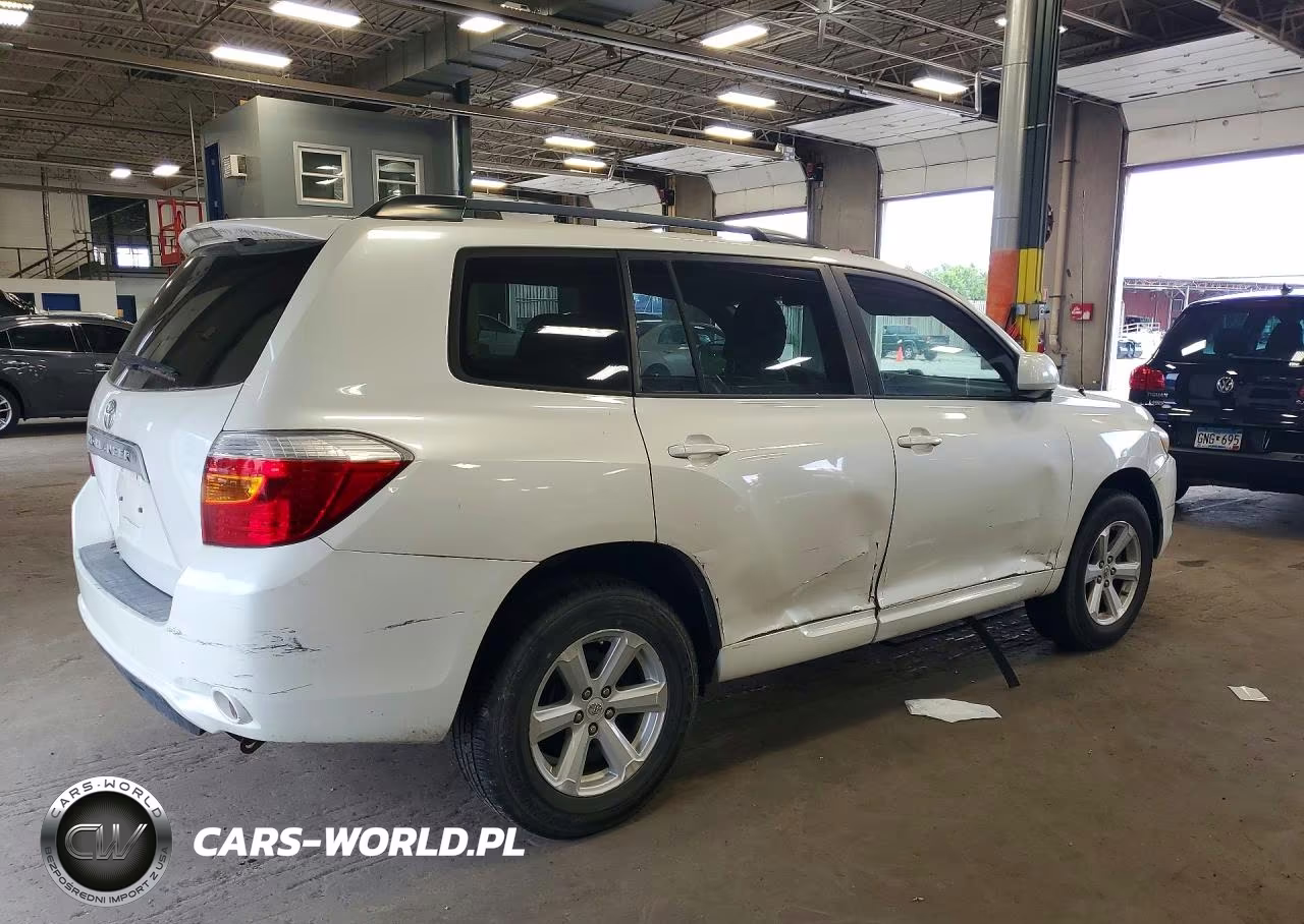 2010 Toyota Highlander Base VIN:5TDZA3EH0AS001779 - 3