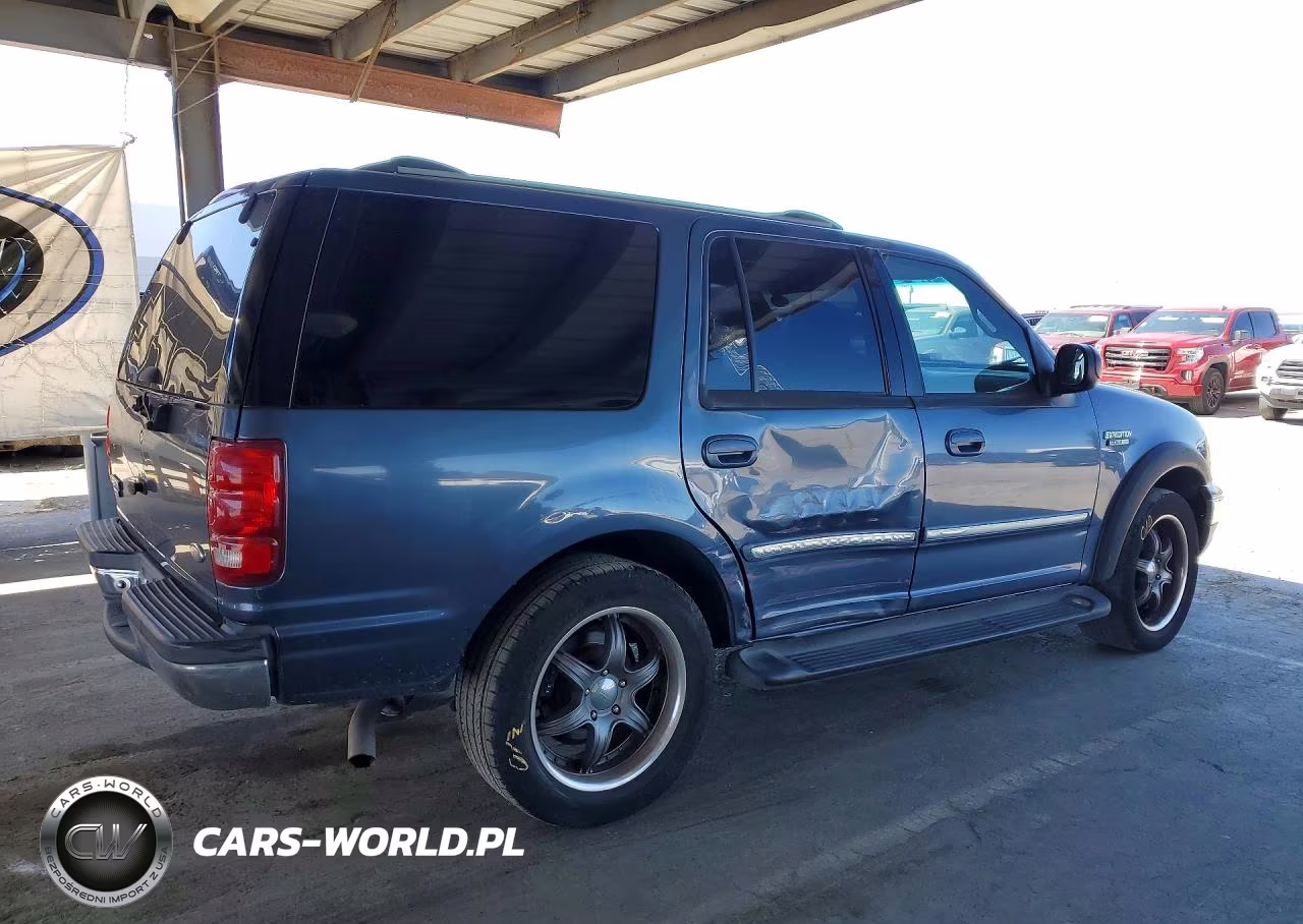 2002 Ford Expedition Xlt VIN:1FMRU15W62LA46377 - 3