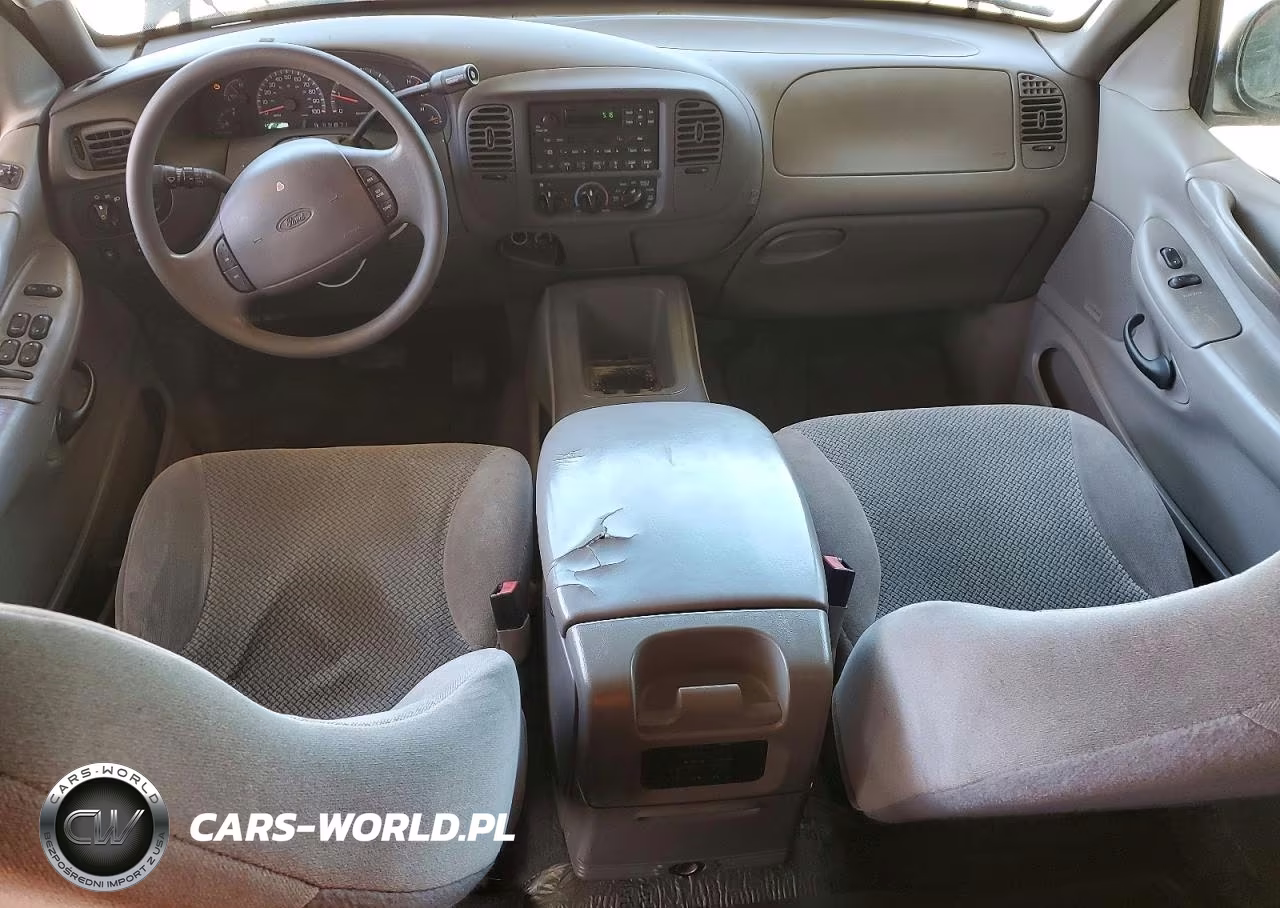 2002 Ford Expedition Xlt VIN:1FMRU15W62LA46377 - 8