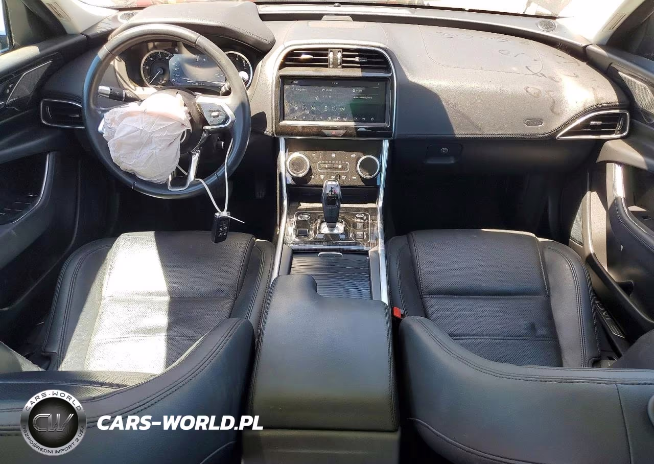 2020 Jaguar Xe S VIN:SAJAE4FX1LCP56703 - 8