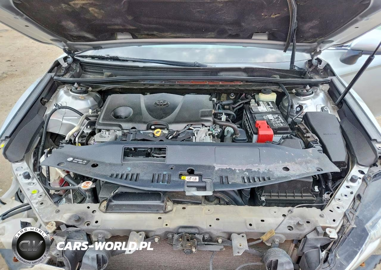 2018 Toyota Camry Le VIN:4T1B11HK6JU054698 - 11