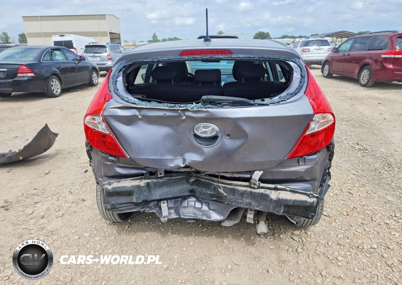 2015 Hyundai Accent Gs VIN:KMHCT5AE6FU233518 - 6