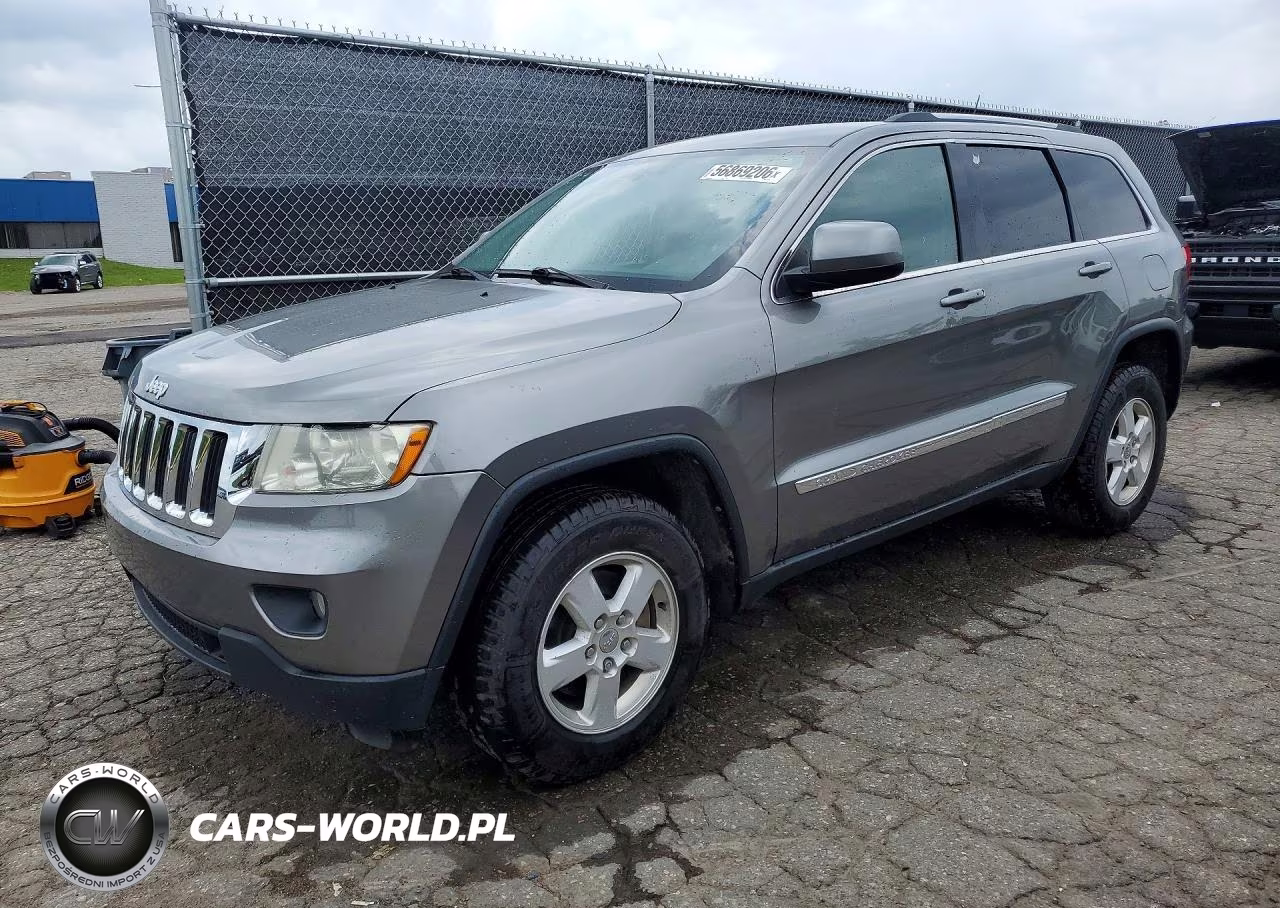 2013 Jeep Grand Cherokee Laredo – zdjęcie 1 z 13