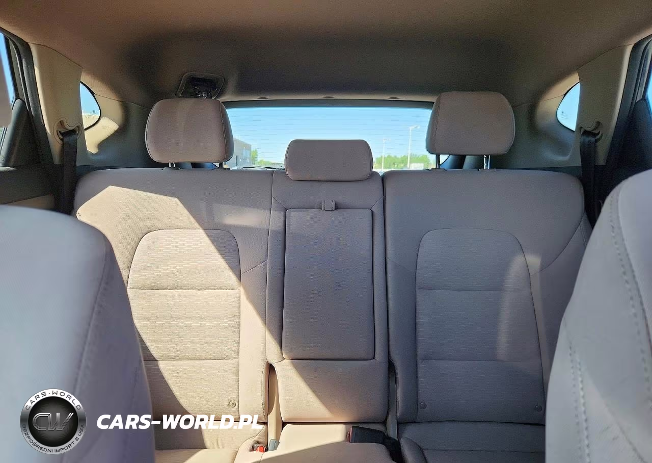 2020 Hyundai Tucson Value VIN:KM8J3CA40LU163481 - 10