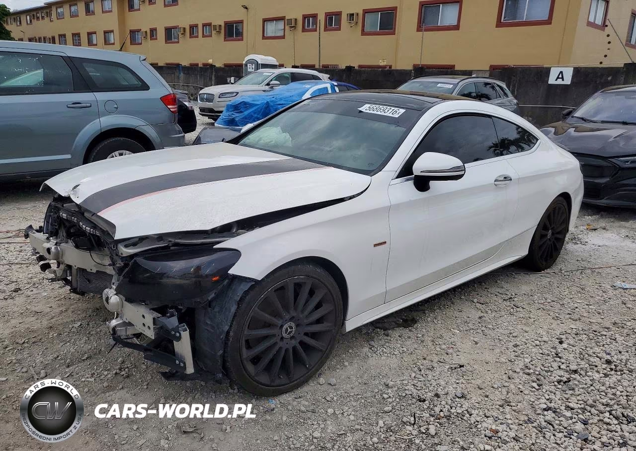 2019 Mercedes-Benz C 300 – zdjęcie 1 z 13