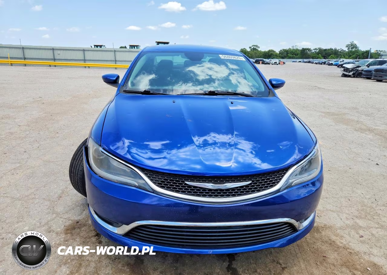 2015 Chrysler 200 Limited VIN:1C3CCCABXFN623955 - 5