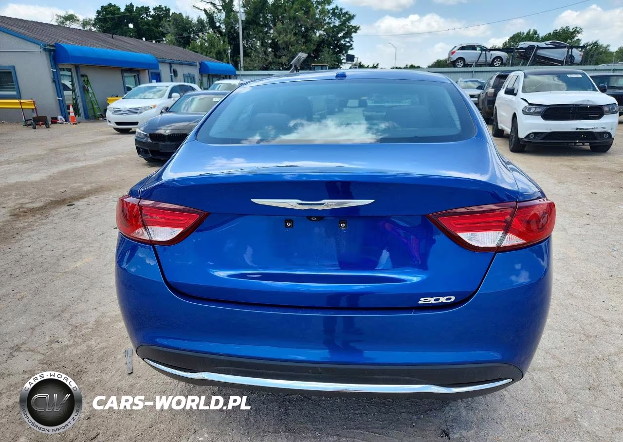 2015 Chrysler 200 Limited VIN:1C3CCCABXFN623955 - 6