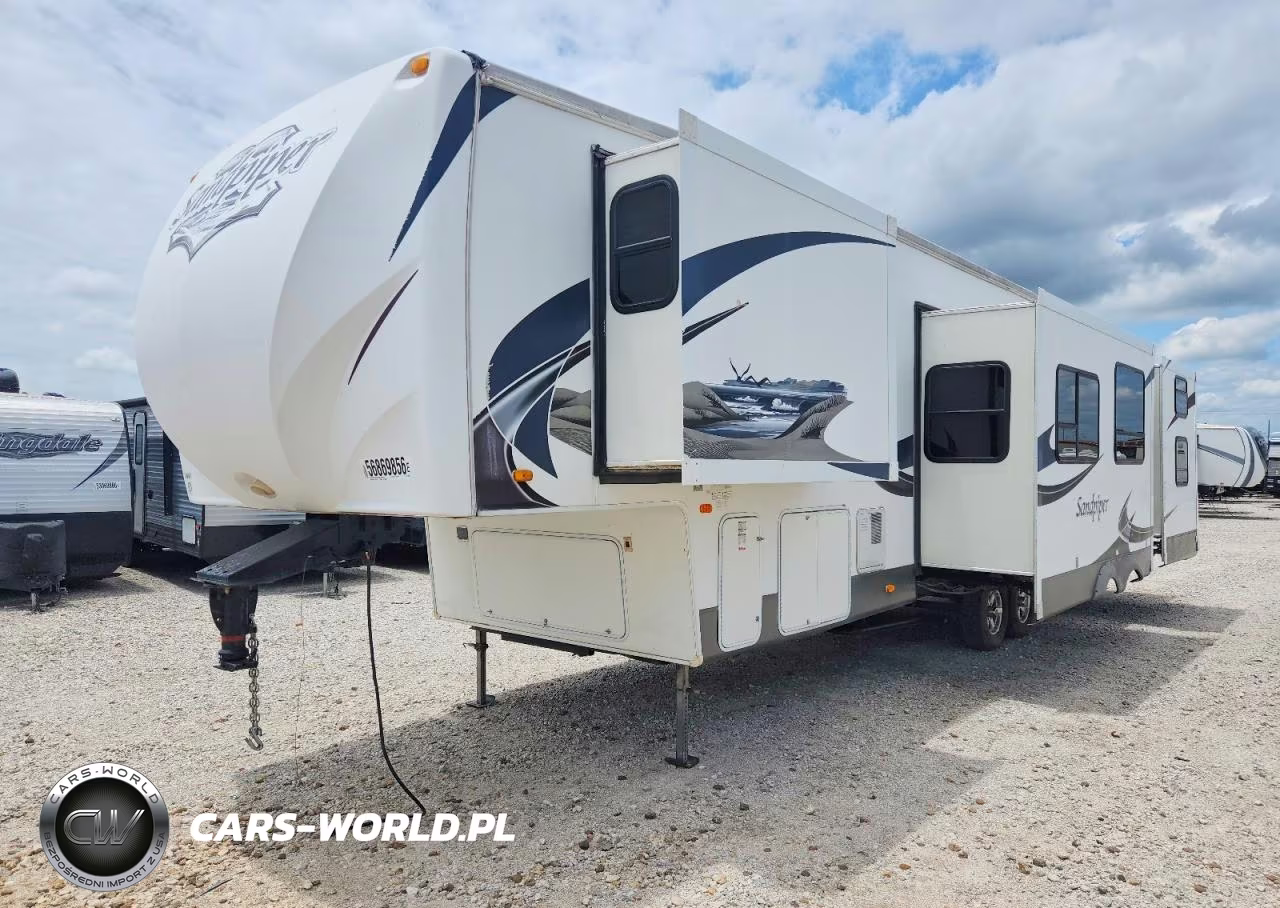2011 Forest River Sandpiper Camper VIN:4X4FSAM24BJ025531 - 2