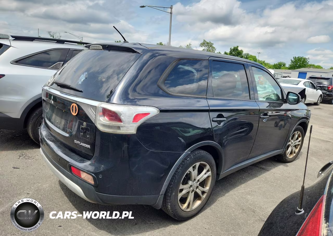 2015 Mitsubishi Outlander Se VIN:JA4AD3A39FZ010771 - 3