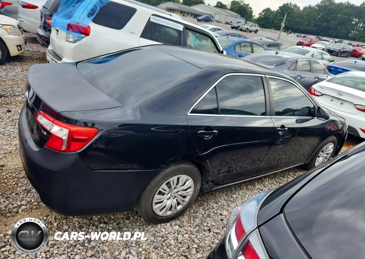 2013 Toyota Camry Le VIN:4T1BF1FK4DU206857 - 3