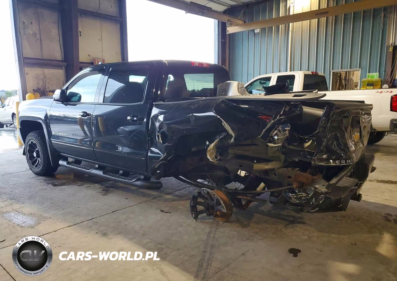 2018 Chevrolet Silverado K1500 Lt VIN:3GCUKREC1JG355842 - 2