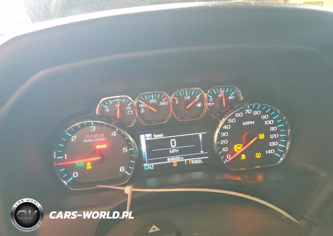 2018 Chevrolet Silverado K1500 Lt VIN:3GCUKREC1JG355842 - 9