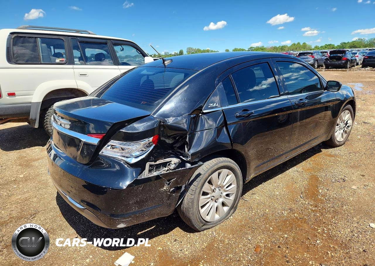 2014 Chrysler 200 Lx VIN:1C3CCBABXEN208367 - 3