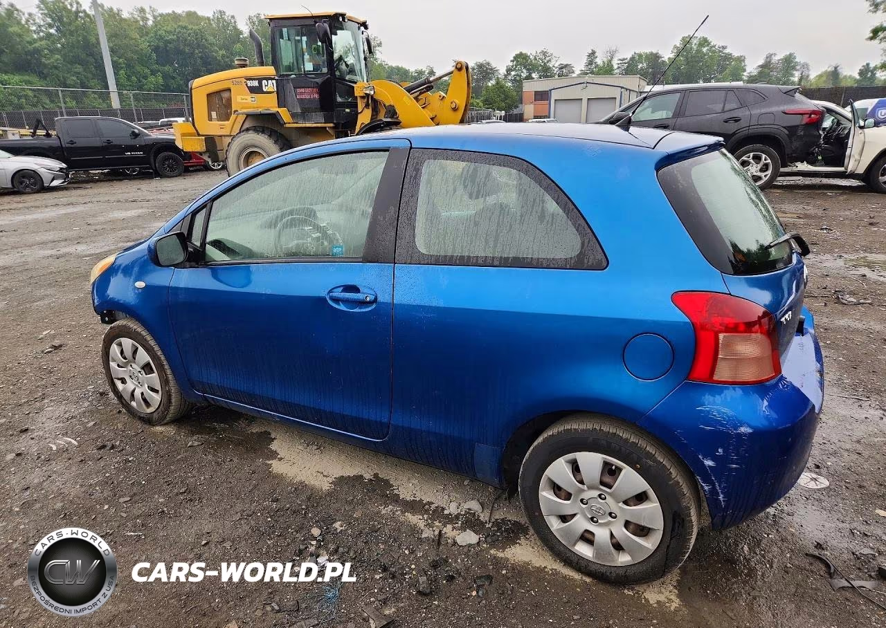2008 Toyota Yaris Base VIN:JTDJT923X85175460 - 2