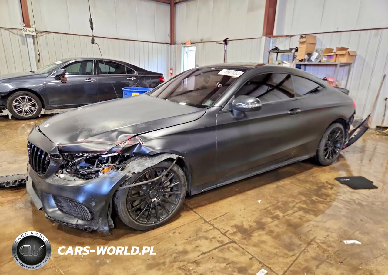 2017 Mercedes-Benz C 300 4Matic – zdjęcie 1 z 12