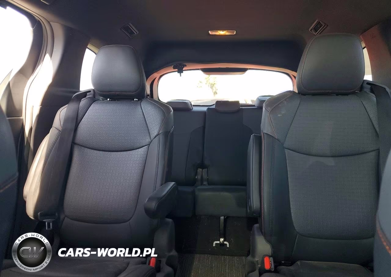 2022 Toyota Sienna Xse VIN:5TDDRKEC7NS105063 - 10