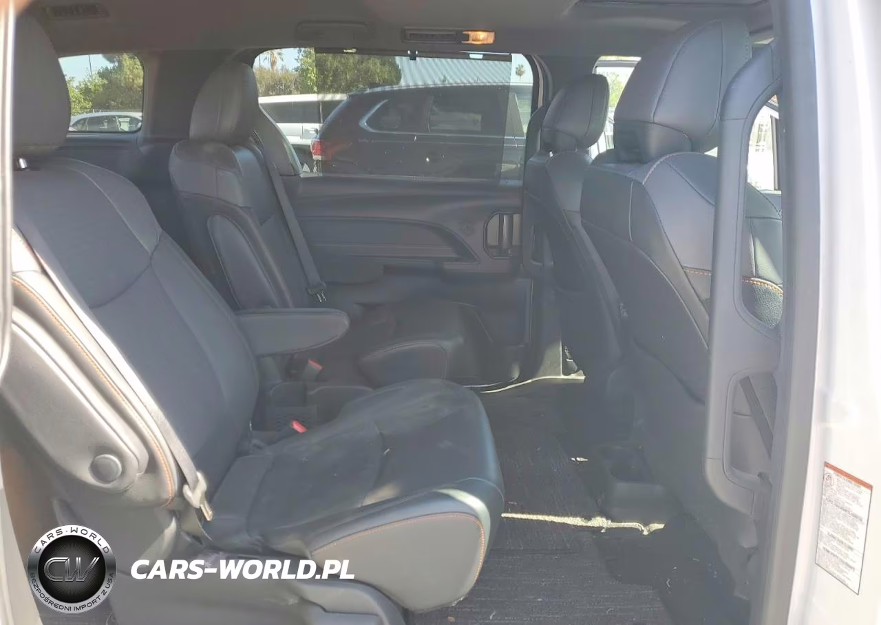 2022 Toyota Sienna Xse VIN:5TDDRKEC7NS105063 - 11