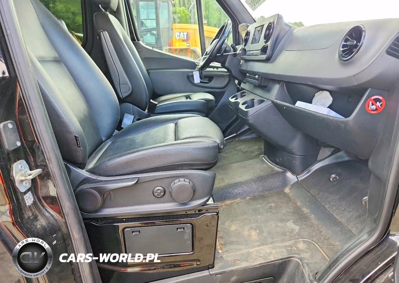 2019 Mercedes-Benz Sprinter 2500 VIN:W1Z4EFHY7KP204151 - 7