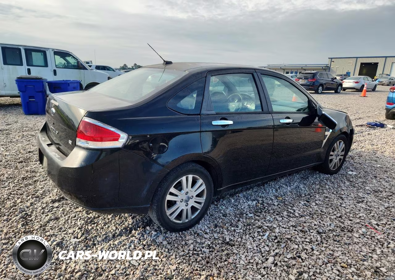 2008 Ford Focus Se VIN:1FAHP35N18W292566 - 3